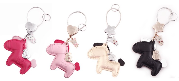 Horseback money bag leather keychain