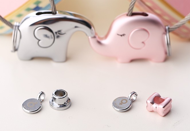 Elephant lovers keychains