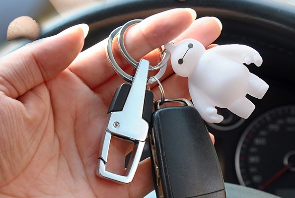 Men's Classic Alloy Keychain