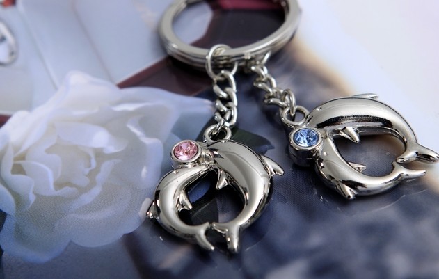 Double Dolphins couple keychains