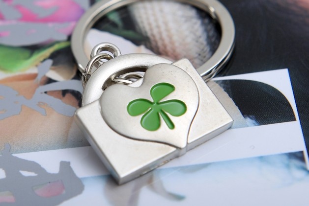 Four Leaf Clover couple keychains