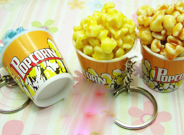 Creative popcorn keychain