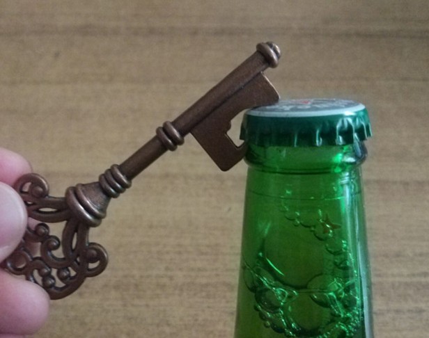 retro key shape opener keychain