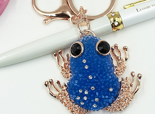 Lovely Rhinestone Frog Keychain