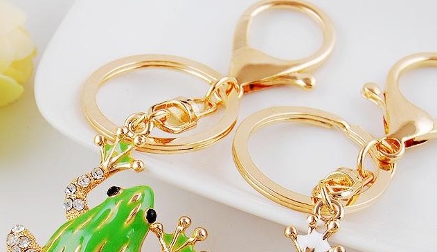 Green Rhinestone Frog Keychain