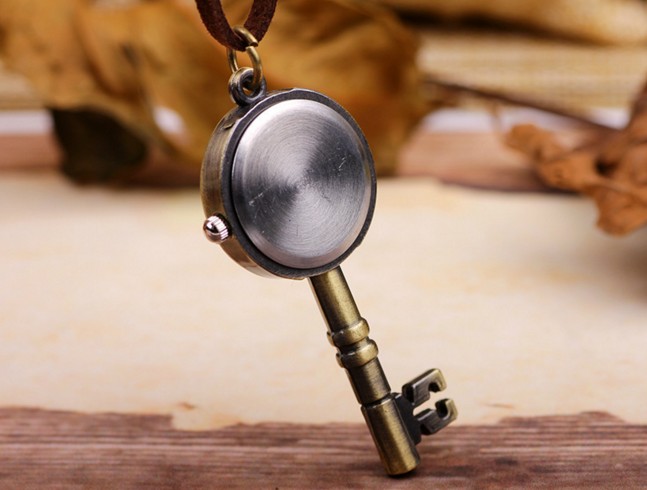 Vintage key type watches Keychain