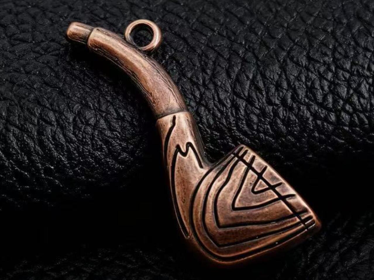 Vintage Pipe Metal Keychain