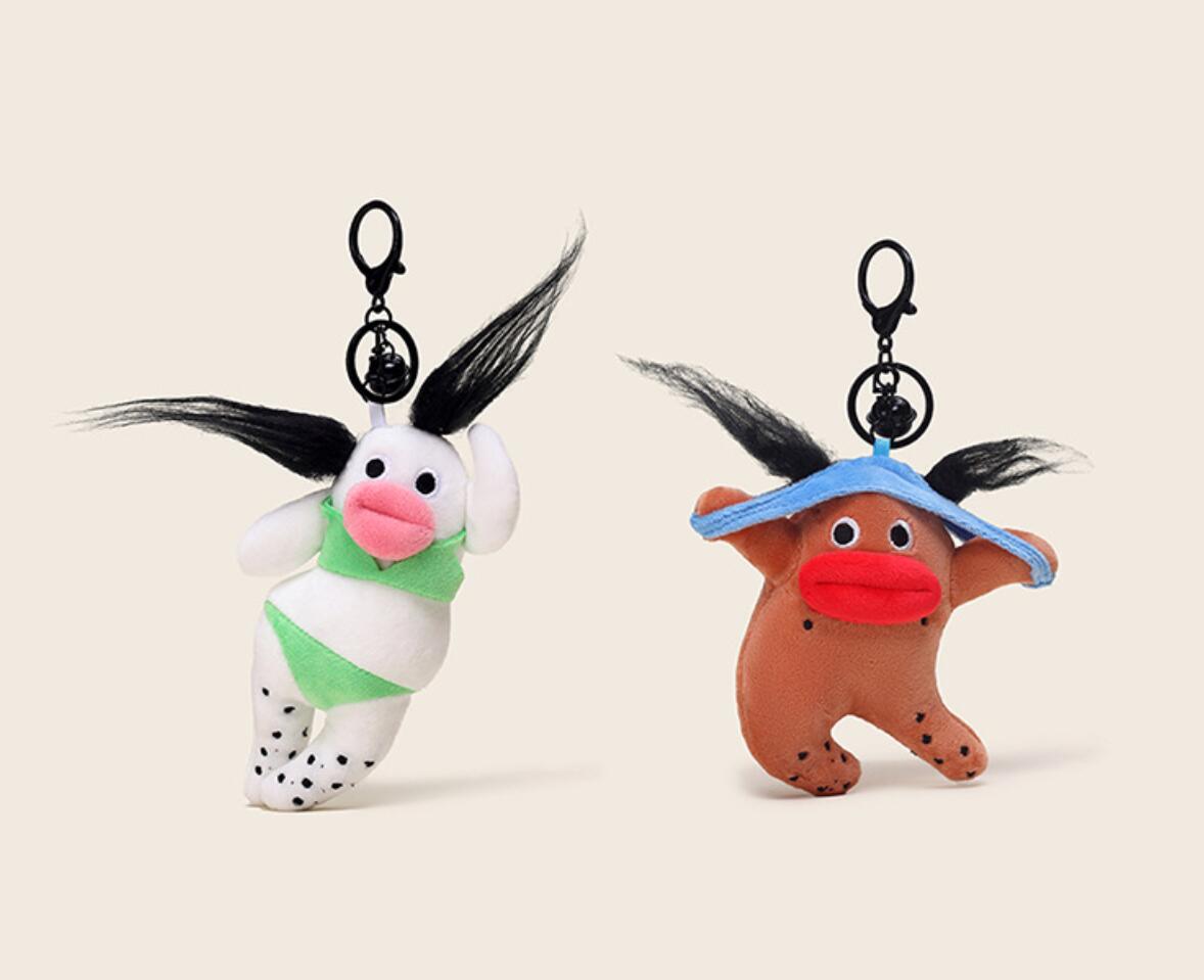 Ugly-Cute Thick-Lipped Escaped Lunatic Plush Keychain