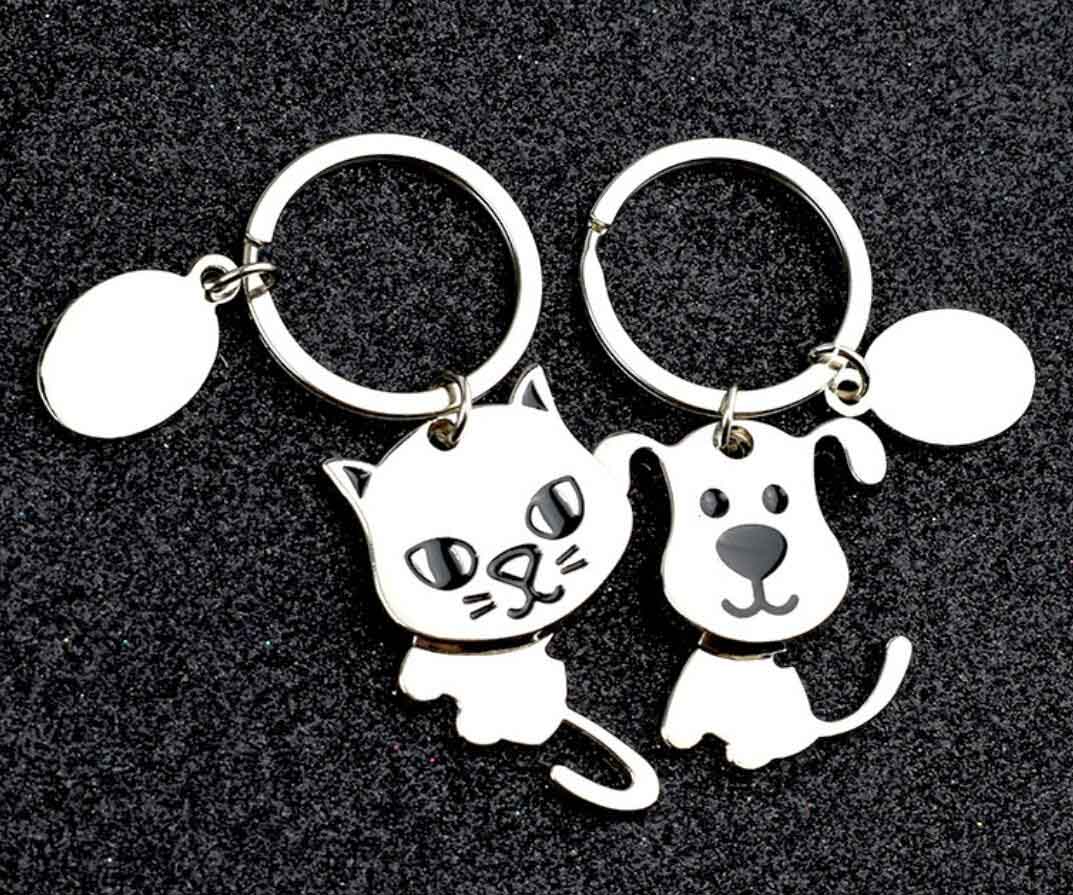 Cute Dog or kitten alloy keychain