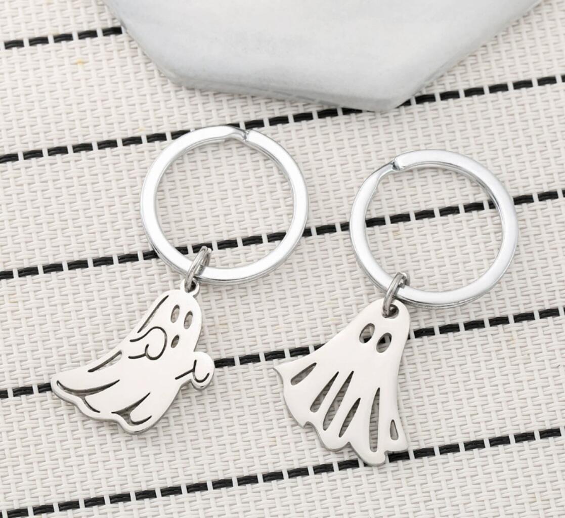 Stainless steel cute cartoon ghost keychain