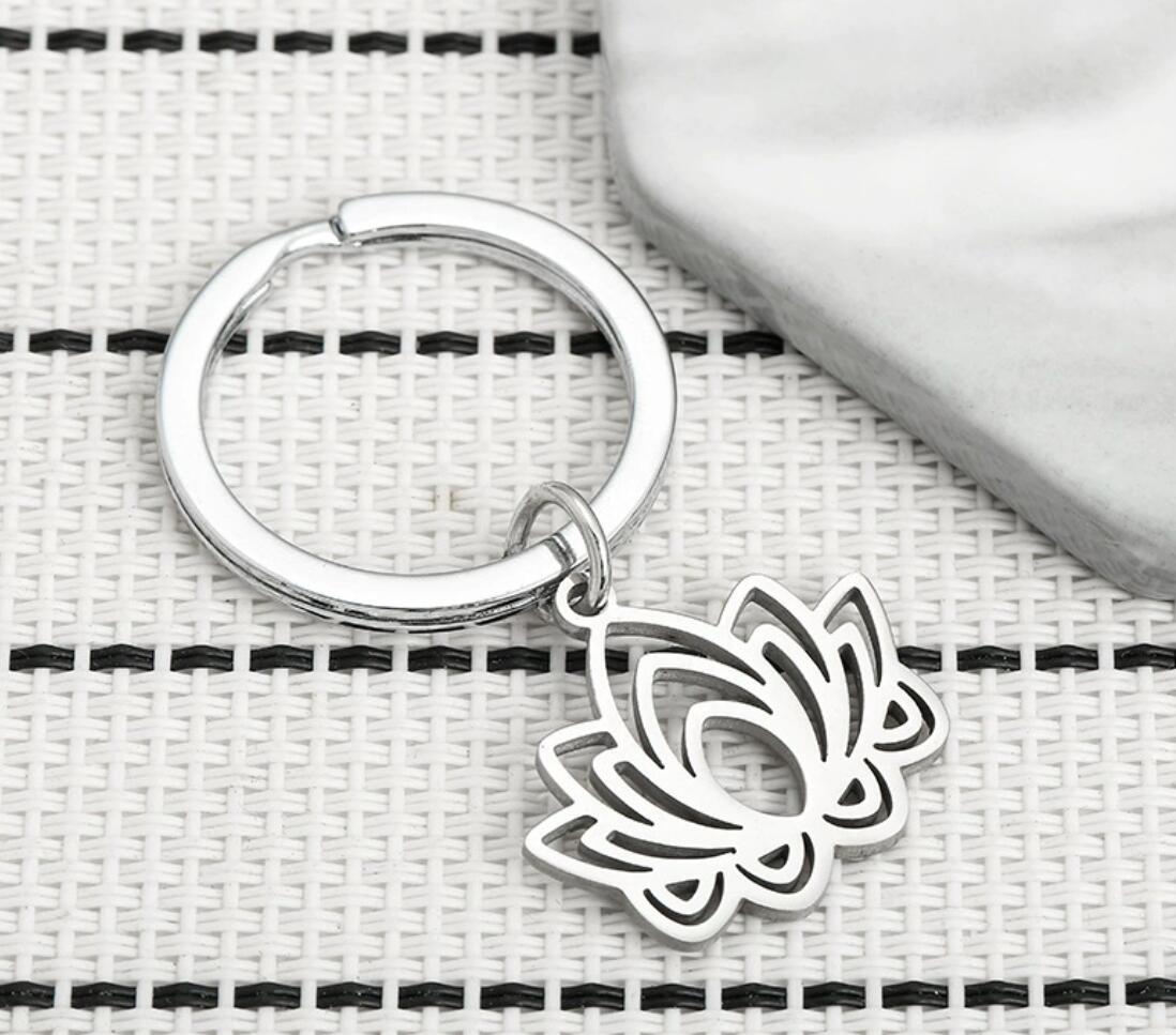 Hollow lotus keychain