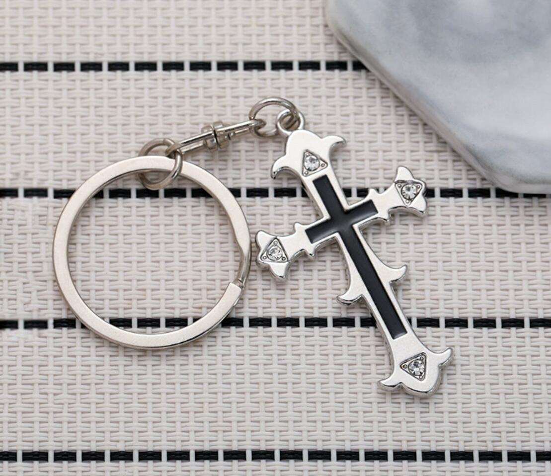 Flower-shaped cross keychain