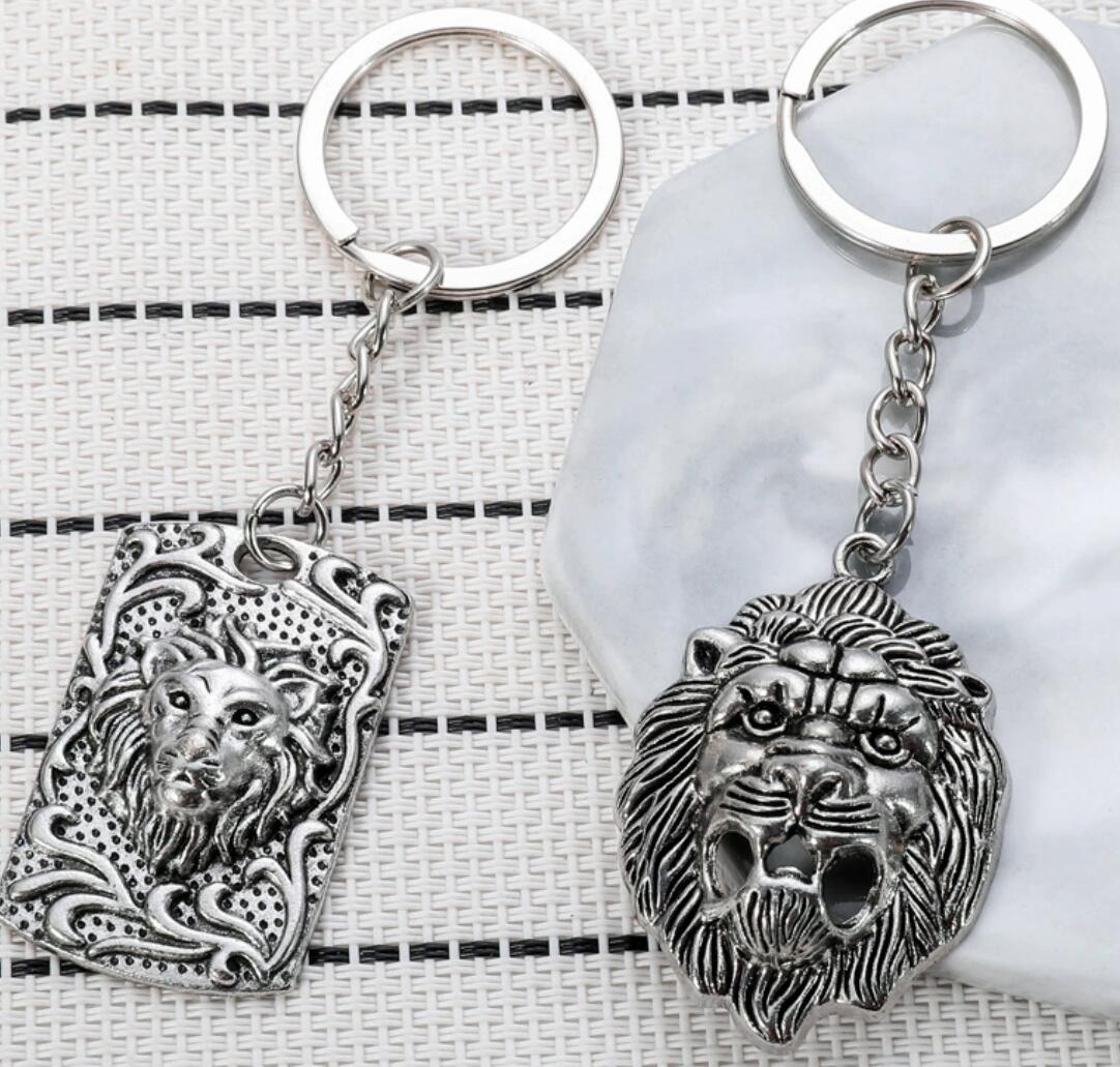 Wild lion head keychain