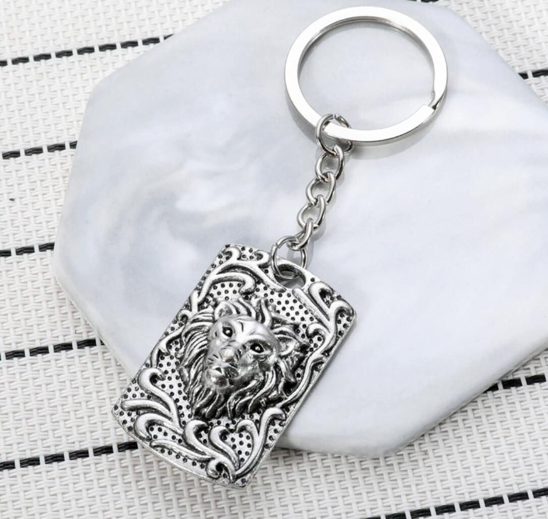 Wild lion head keychain