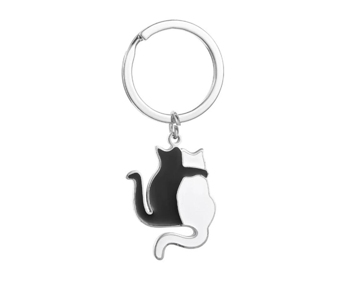 Couple cat back view keychain