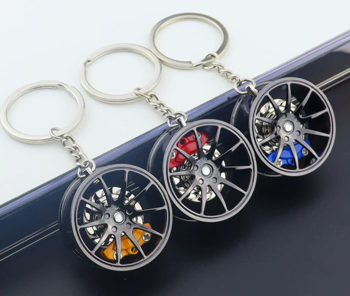 Metal wheel hub with brake keychain