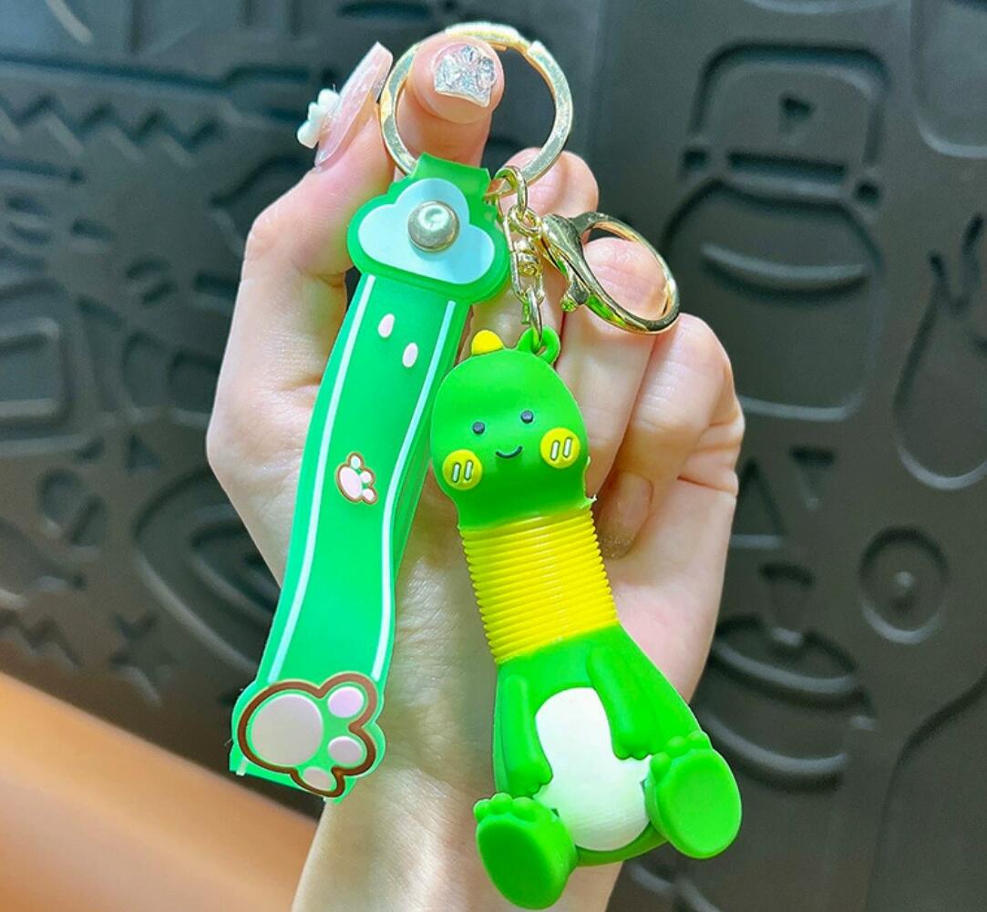 Creative retractable animal keychain