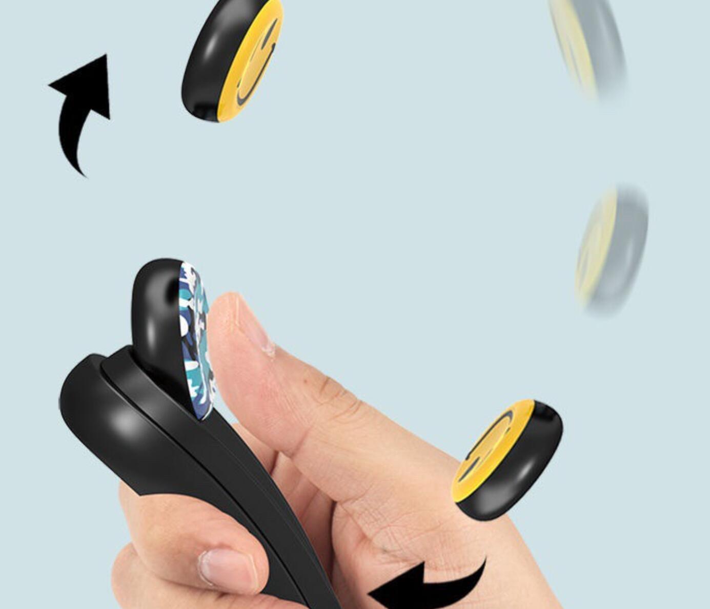Finger decompression toy keychain