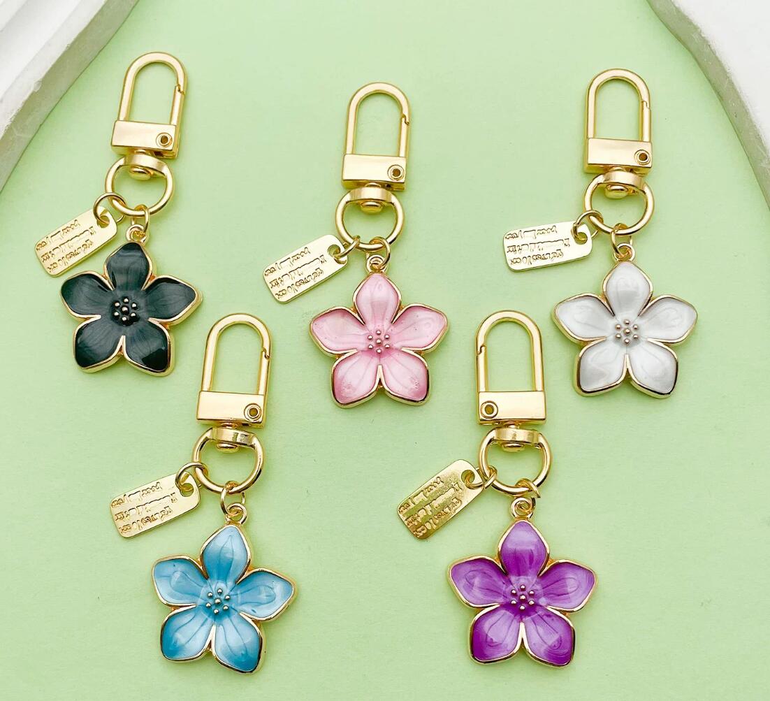 Oil-Dripping Cherry Blossom Keychain