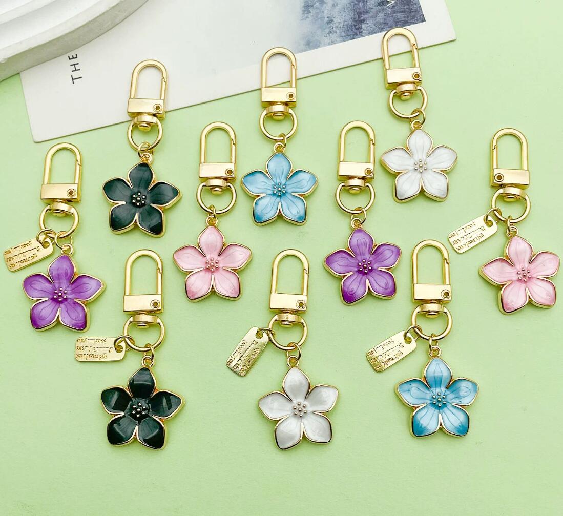 Oil-Dripping Cherry Blossom Keychain