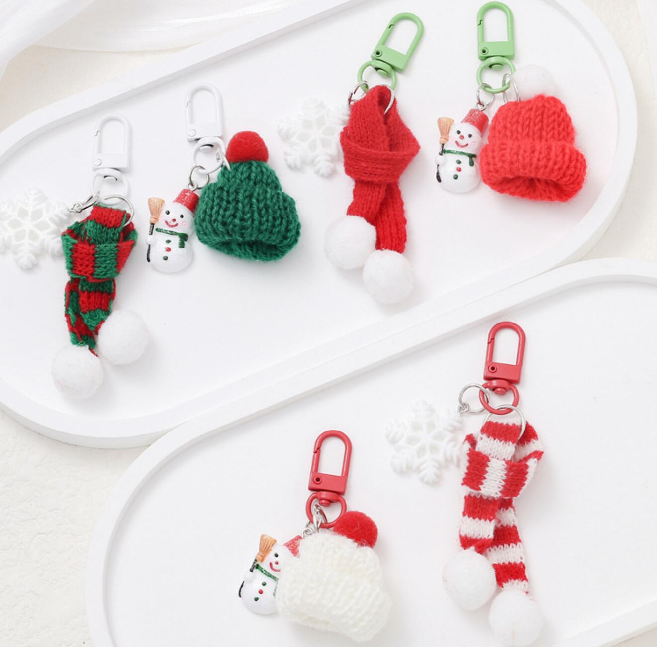 New Christmas Knitted Hat Keychain