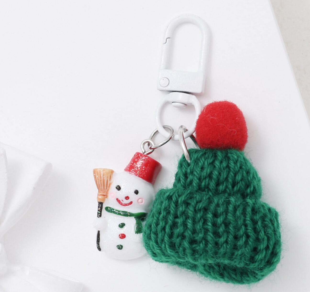 New Christmas Knitted Hat Keychain