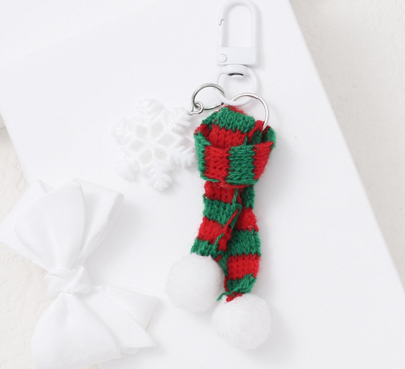 New Christmas Knitted Hat Keychain