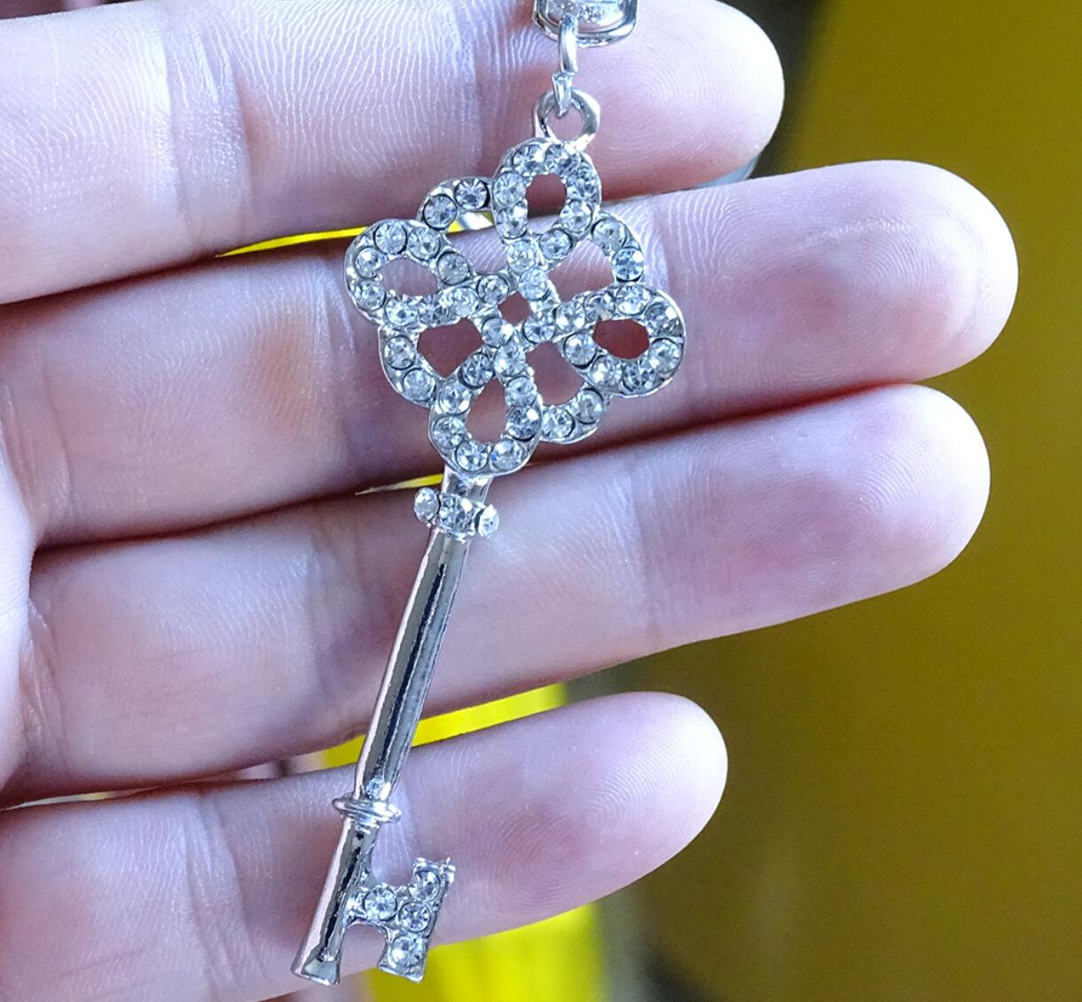 Alloy Rhinestone key Keychain